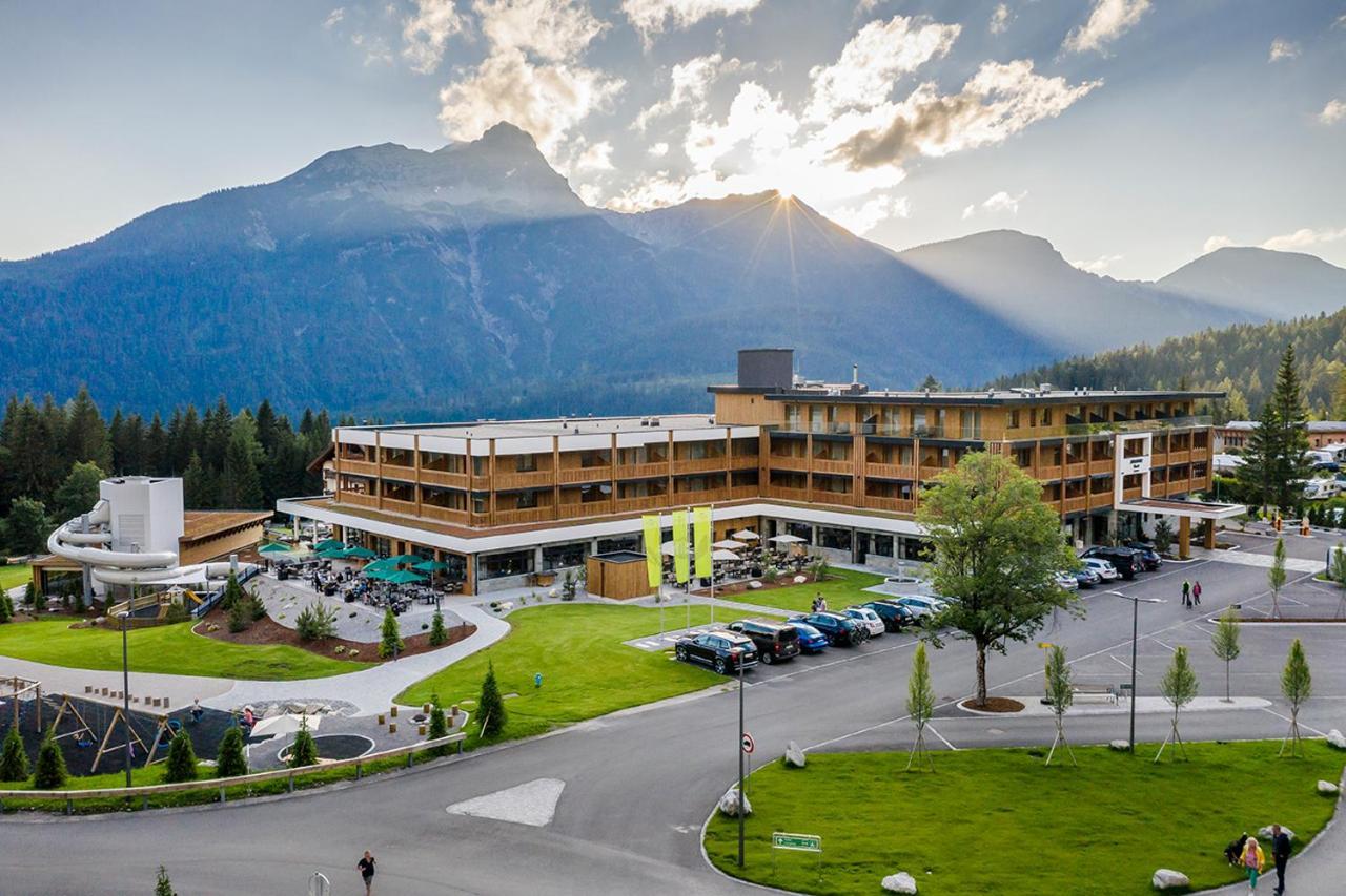 Zugspitz Resort Ehrwald Esterno foto