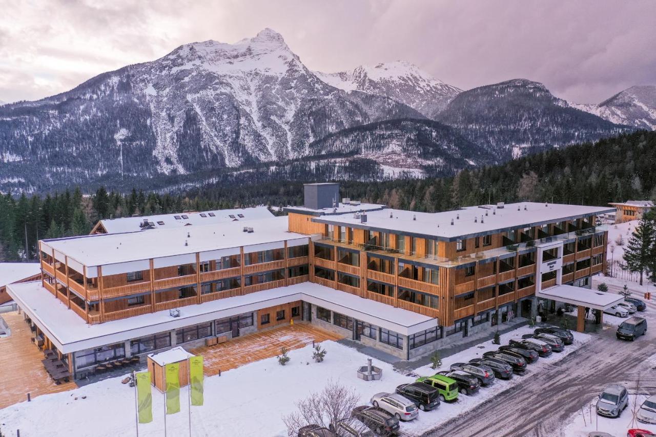 Zugspitz Resort Ehrwald Esterno foto